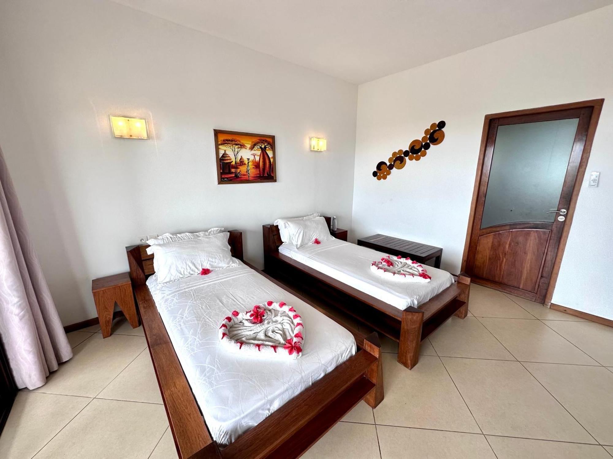 Hotel Mahita Tsara Djamandjary Ngoại thất bức ảnh